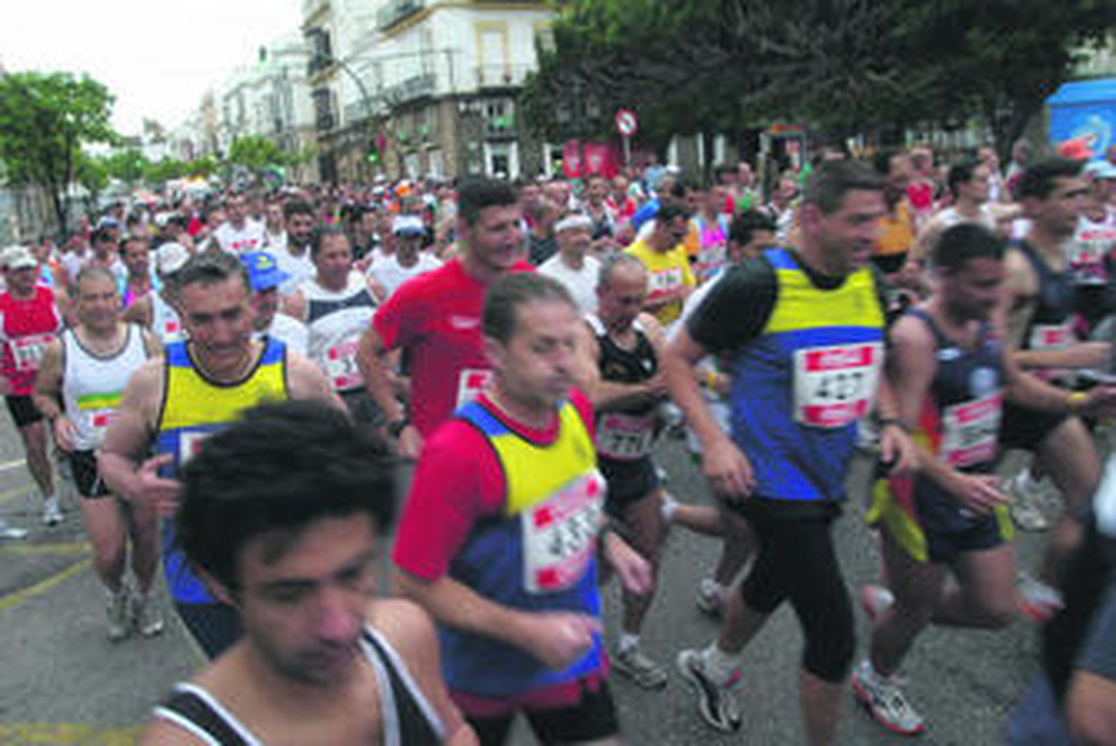 Las calles isleñas se llenarán mañana domingo de atletas.