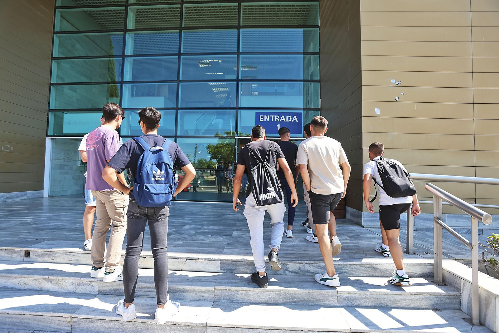 Jornada de bienvenida para estudiantes de nuevo ingreso en la UHU