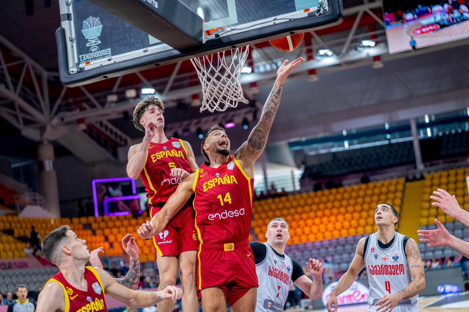 Las fotos del Georgia - España de baloncesto