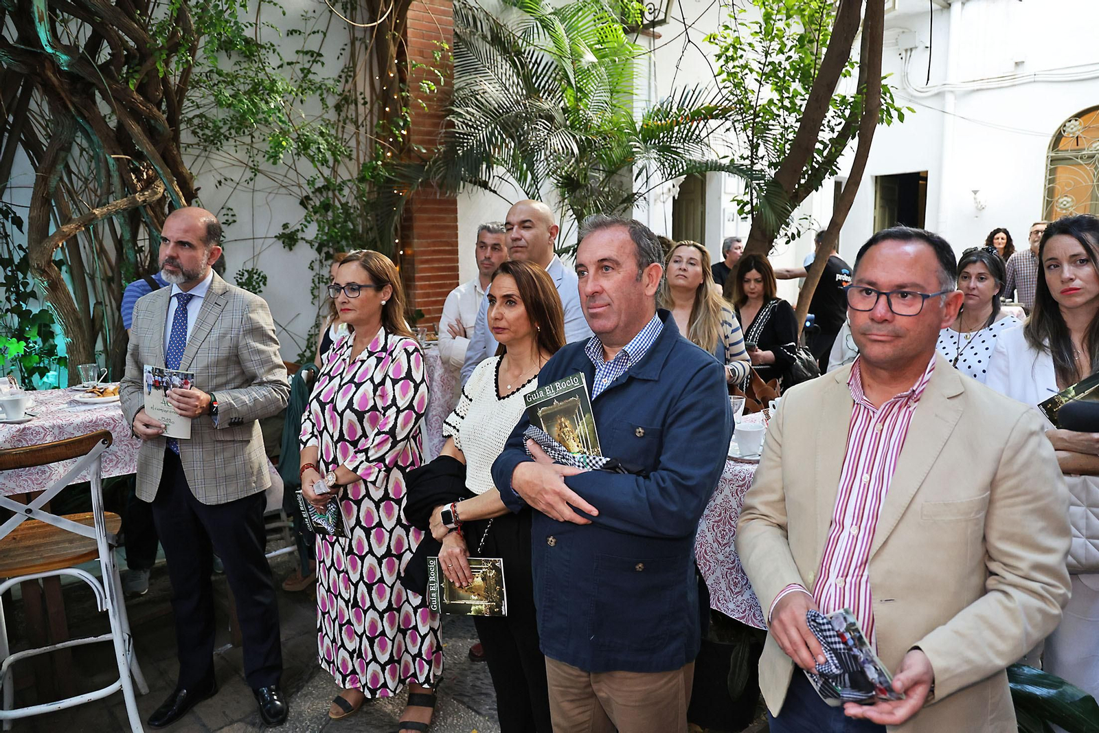 Imágenes de la presentación de la Guía del Rocío 2024 de Huelva Información