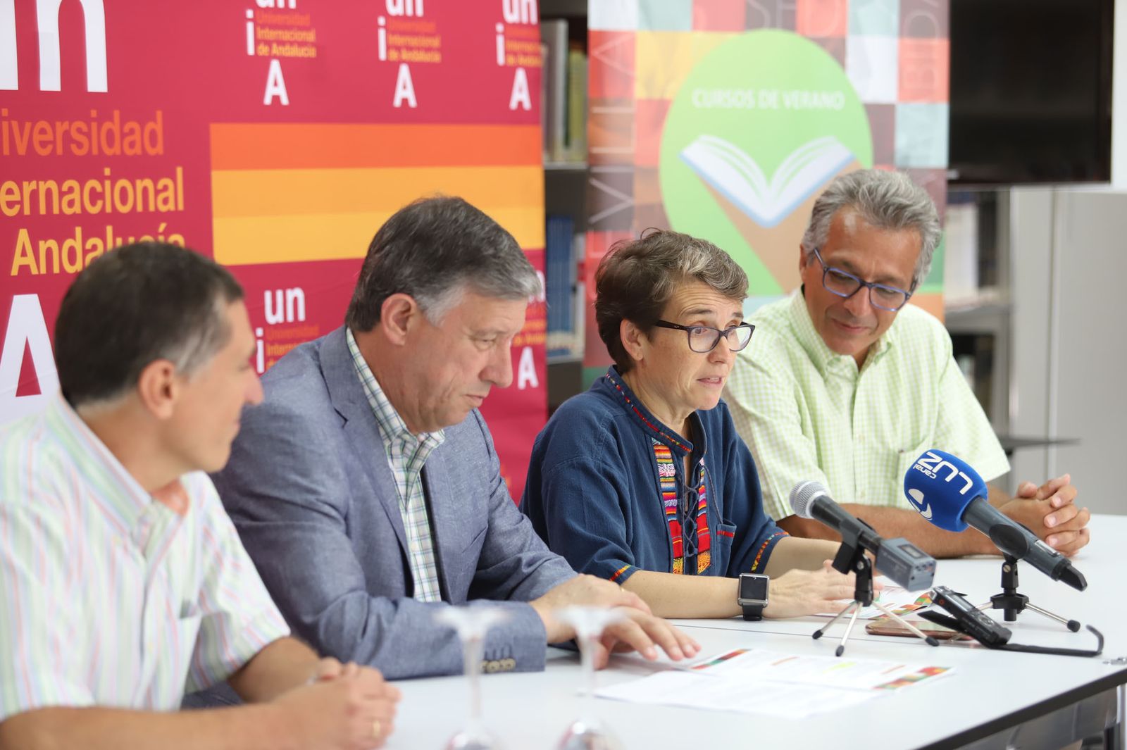 Pedro Sáenz-López, Carmelo Romero, María de la O Barroso y Pascual Leone en la presentación del curso.