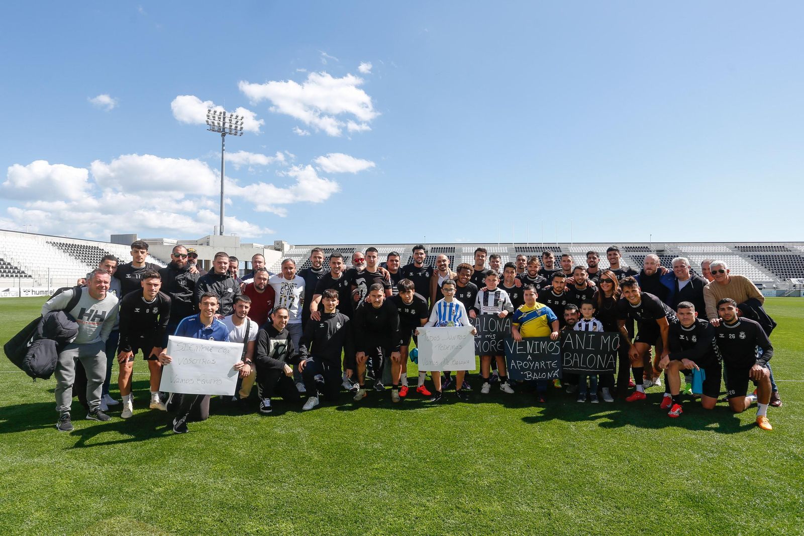 Las fotos del entrenamiento de la Balona previo al partido con el Cádiz Mirandilla, con Andrés Roldán presente