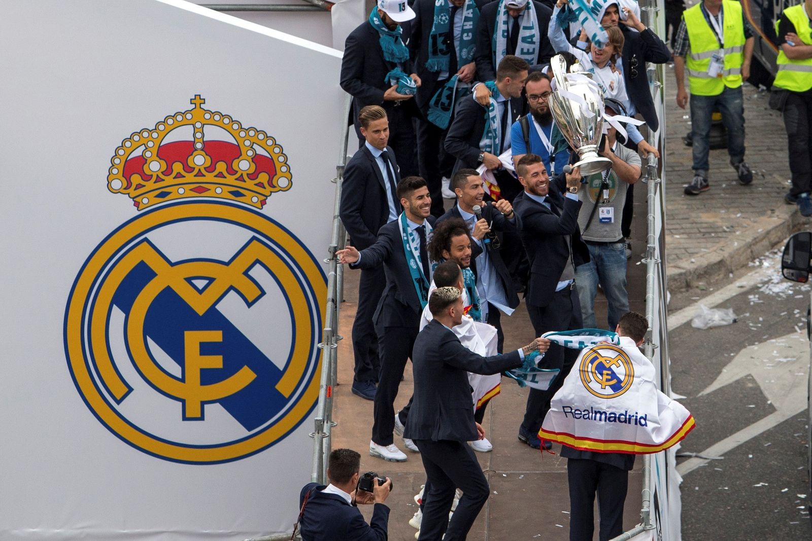 El Real Madrid celebra su decimotercera Champions