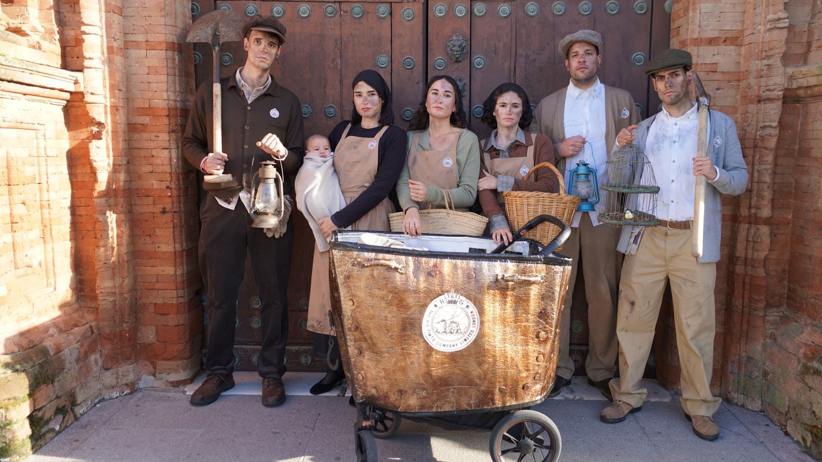 Así se disfrazaron los moguereños para la Feria de Época 1900 de Moguer