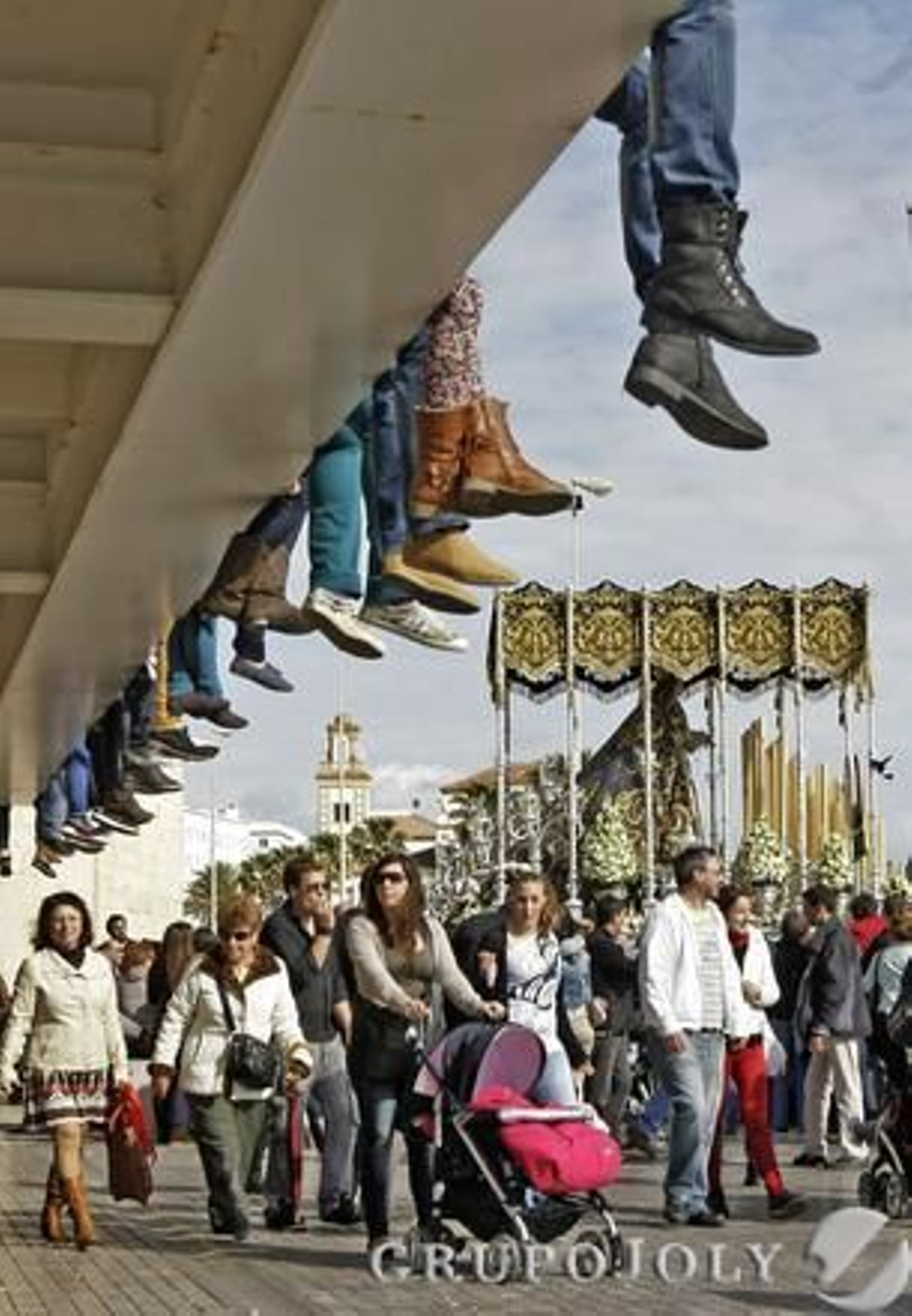 Real, Gremial, Nacional y Marianista Hermandad Sacramental del Santísimo Cristo de las Aguas, Nuestra Señora de la Luz y Asociación de Discípulos de San Juan Evangelista y María Stma. de Guadalupe.

Foto: Julio Gonzalez