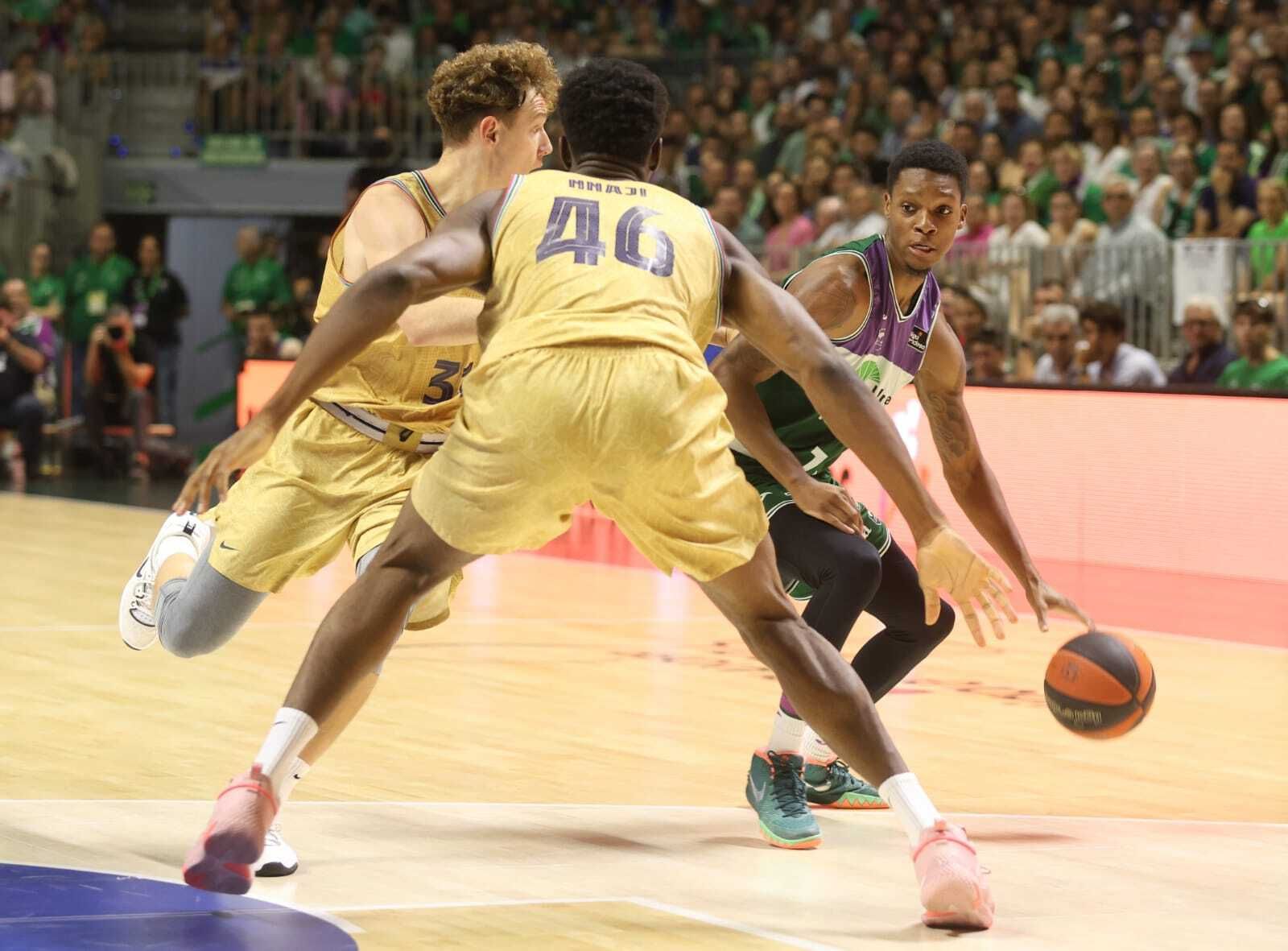 El Unicaja-Barcelona, en fotos