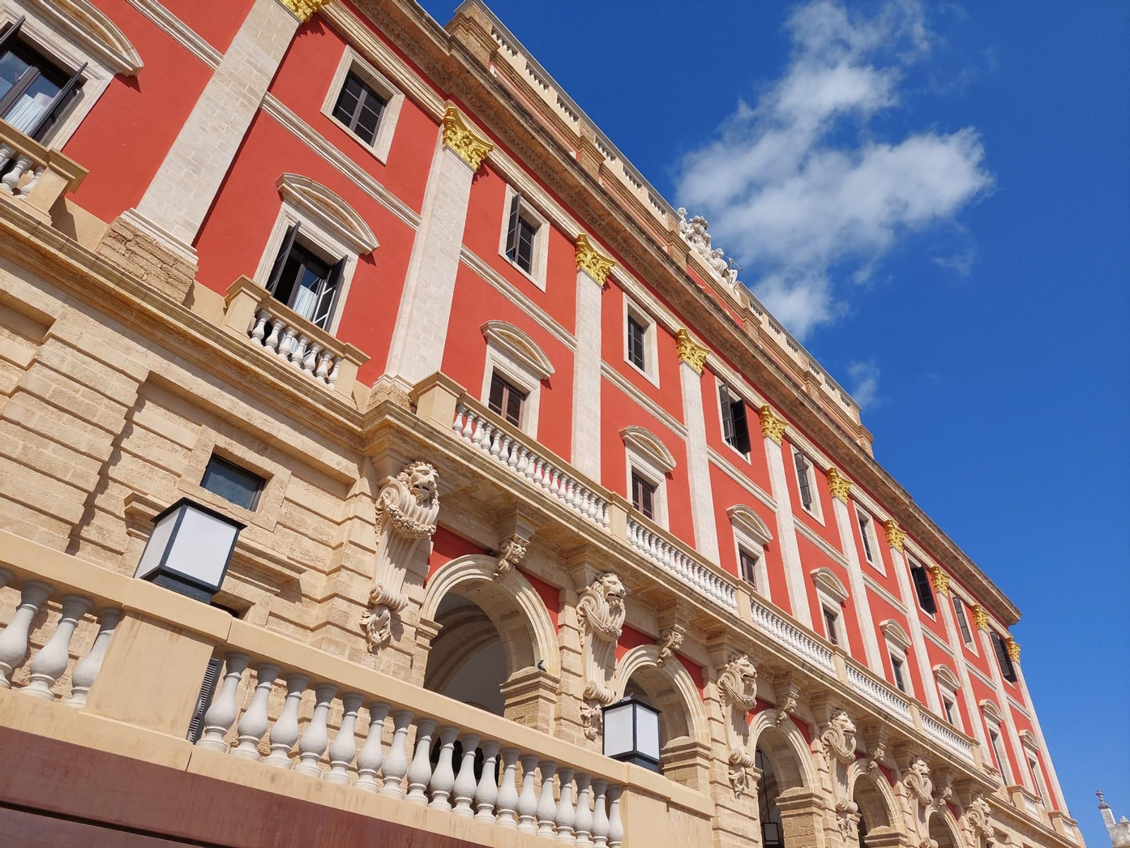 Fachada del Ayuntamiento de San Fernando