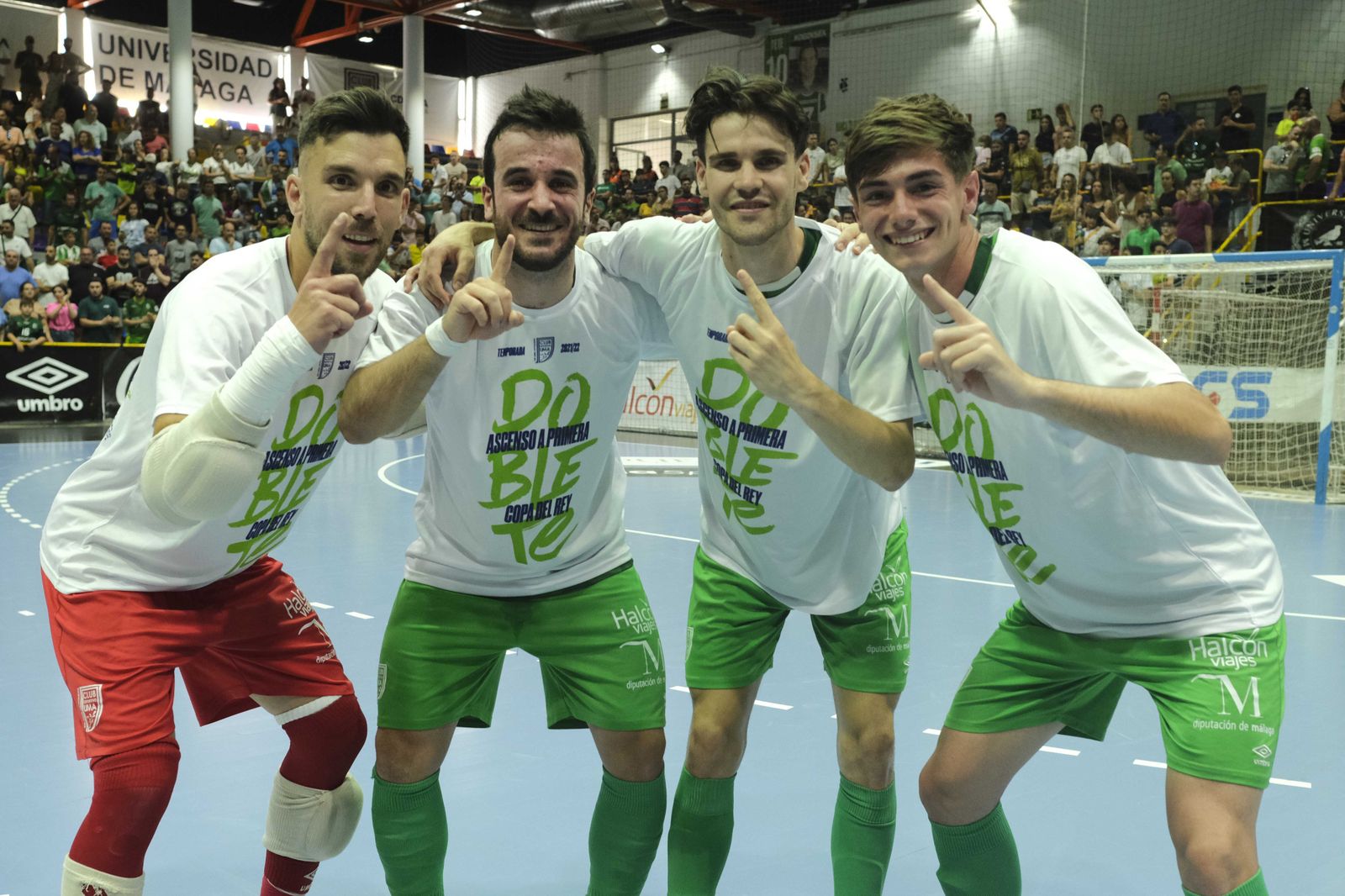 La fiesta del ascenso del BeSoccer UMA Antequera, en imágenes