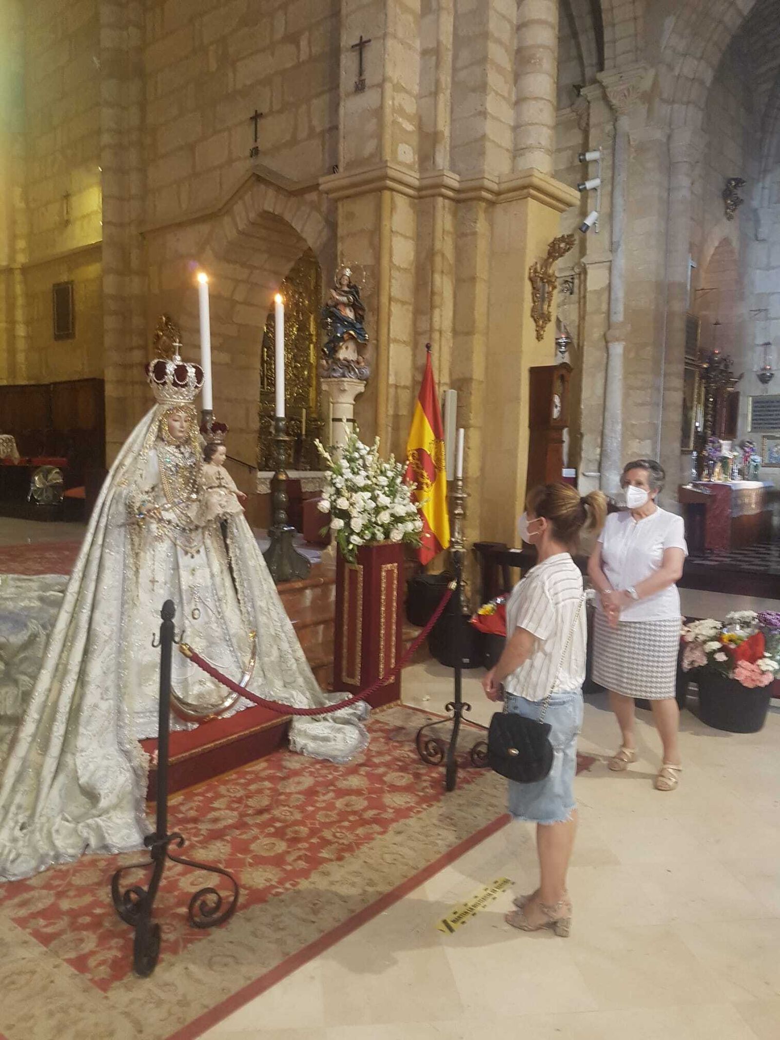 Fotografías de la veneración a la Virgen de los Remedios de Córdoba