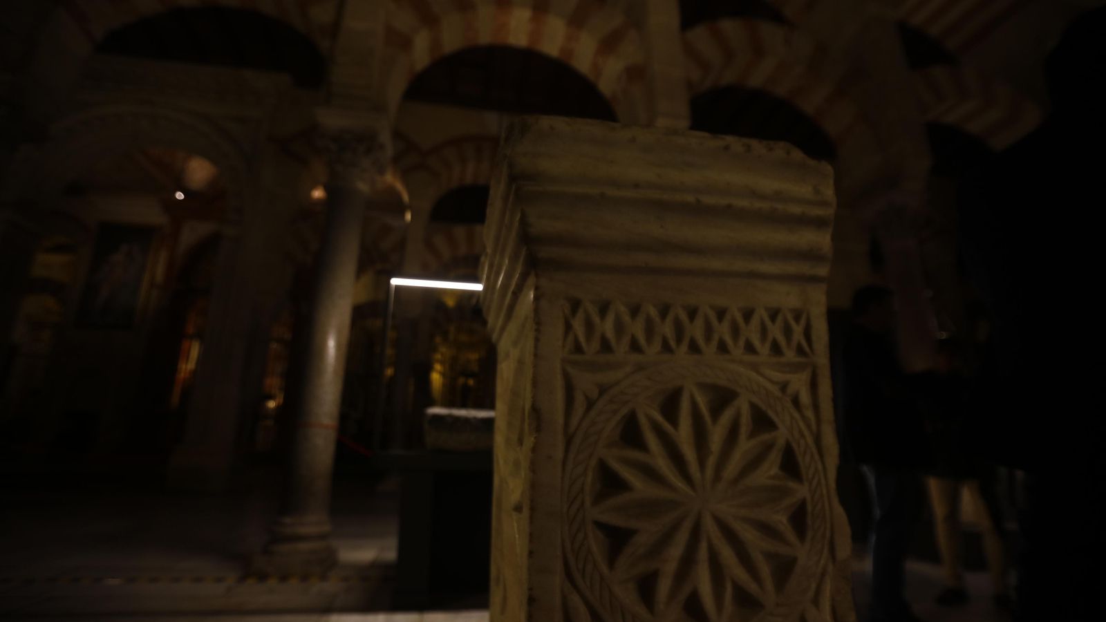 Altar procedente de la basílica del siglo VI, reutilizado por los omeyas.