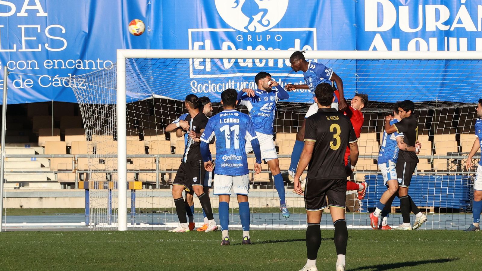Imágenes del Xerez DFC contra La Unión Atlético en Chapín