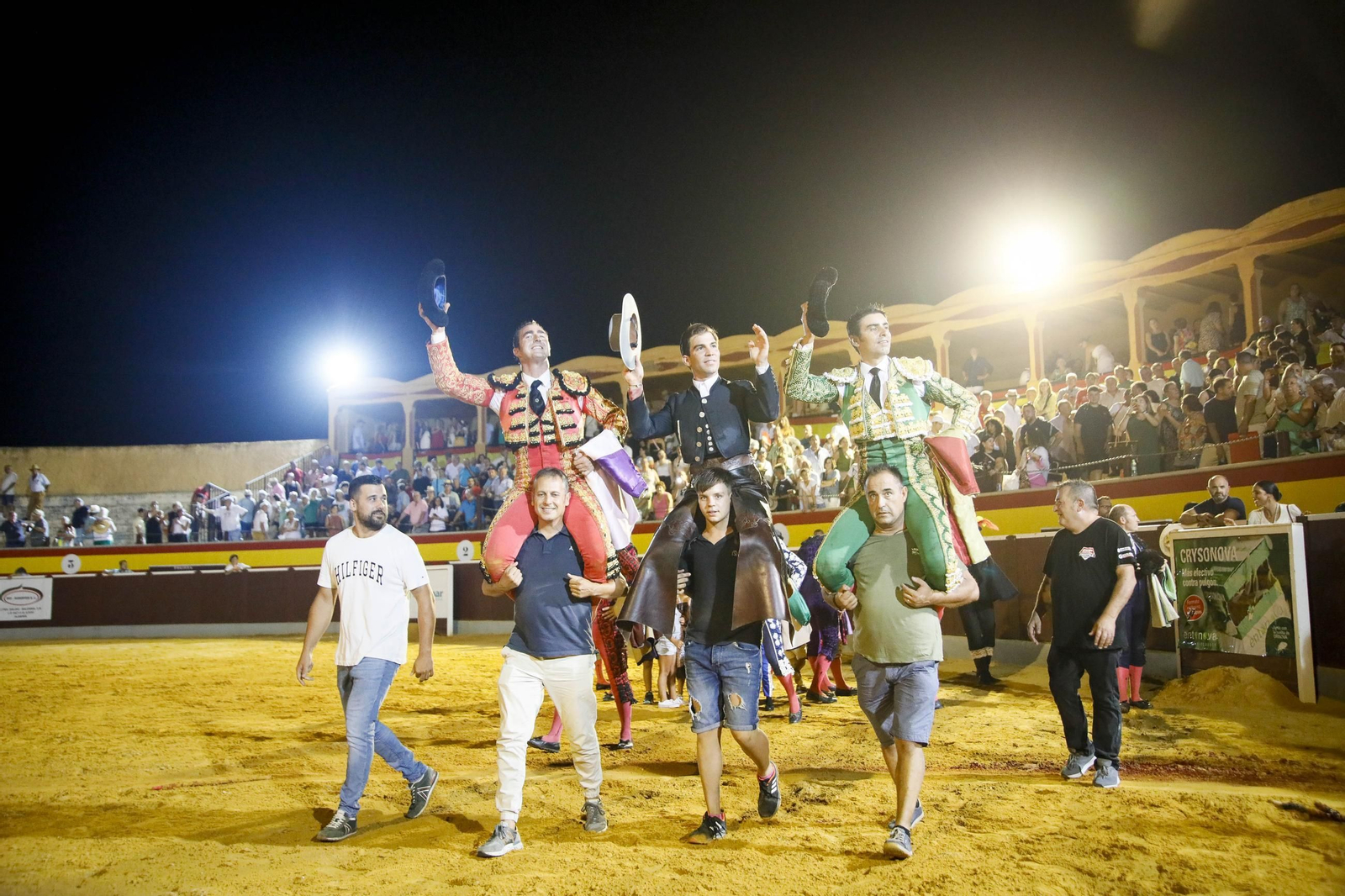 Corrida de toros Berja con un toro indultado, en imágenes
