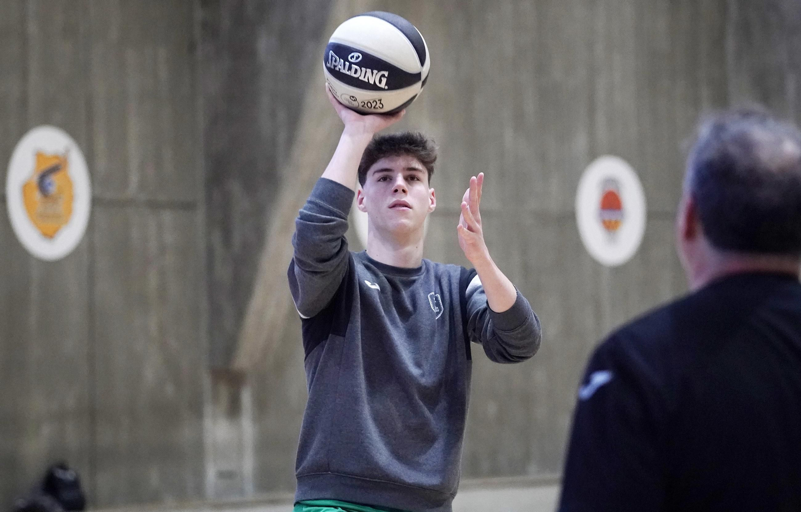 Mario Saint-Supéry da el salto a los 19 años