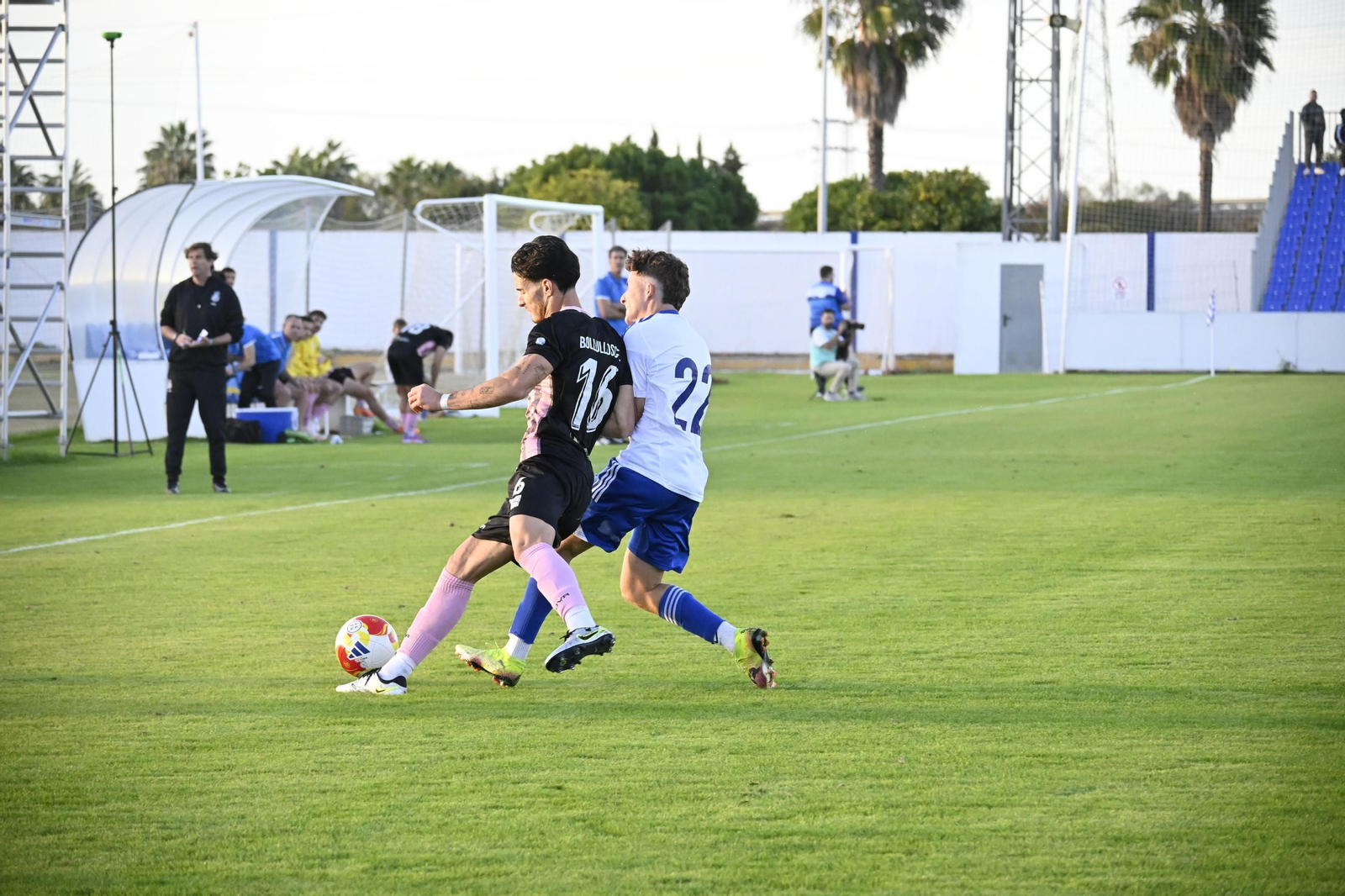 Las mejores imágenes del Atlético Onubense - Bollullos