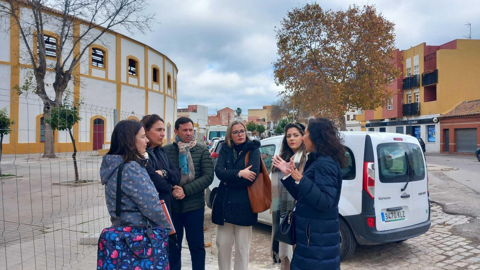 El subdelegado Javier Rodríguez Ros, y la delegada de Fomento, Carmen Sánchez, visitan las obras.