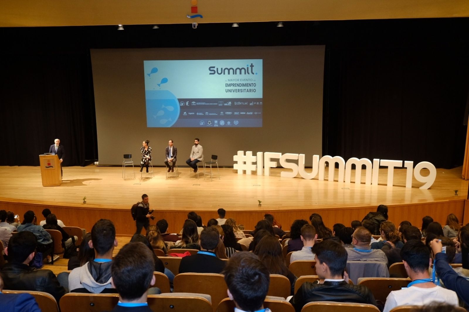 La Universidad de Sevilla acoge IF Summit, un encuentro de emprendimiento innovador andaluz