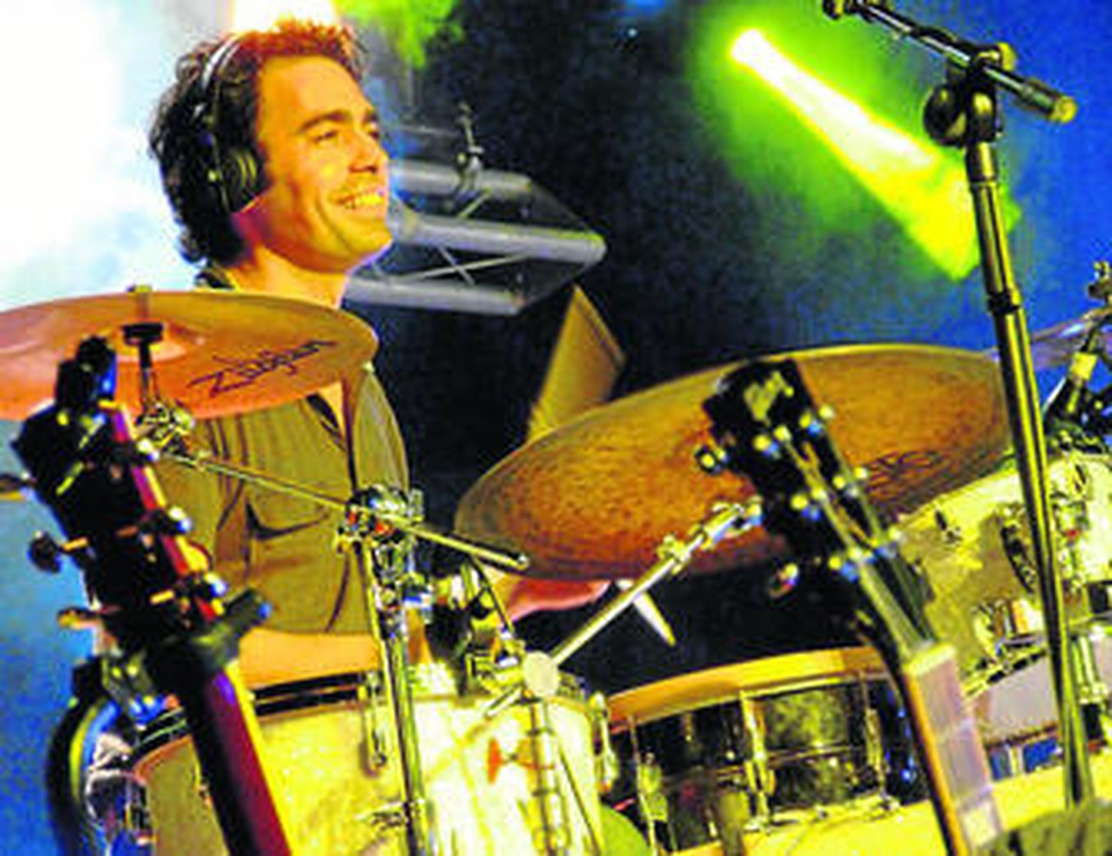 José Mena y la pasión por la batería