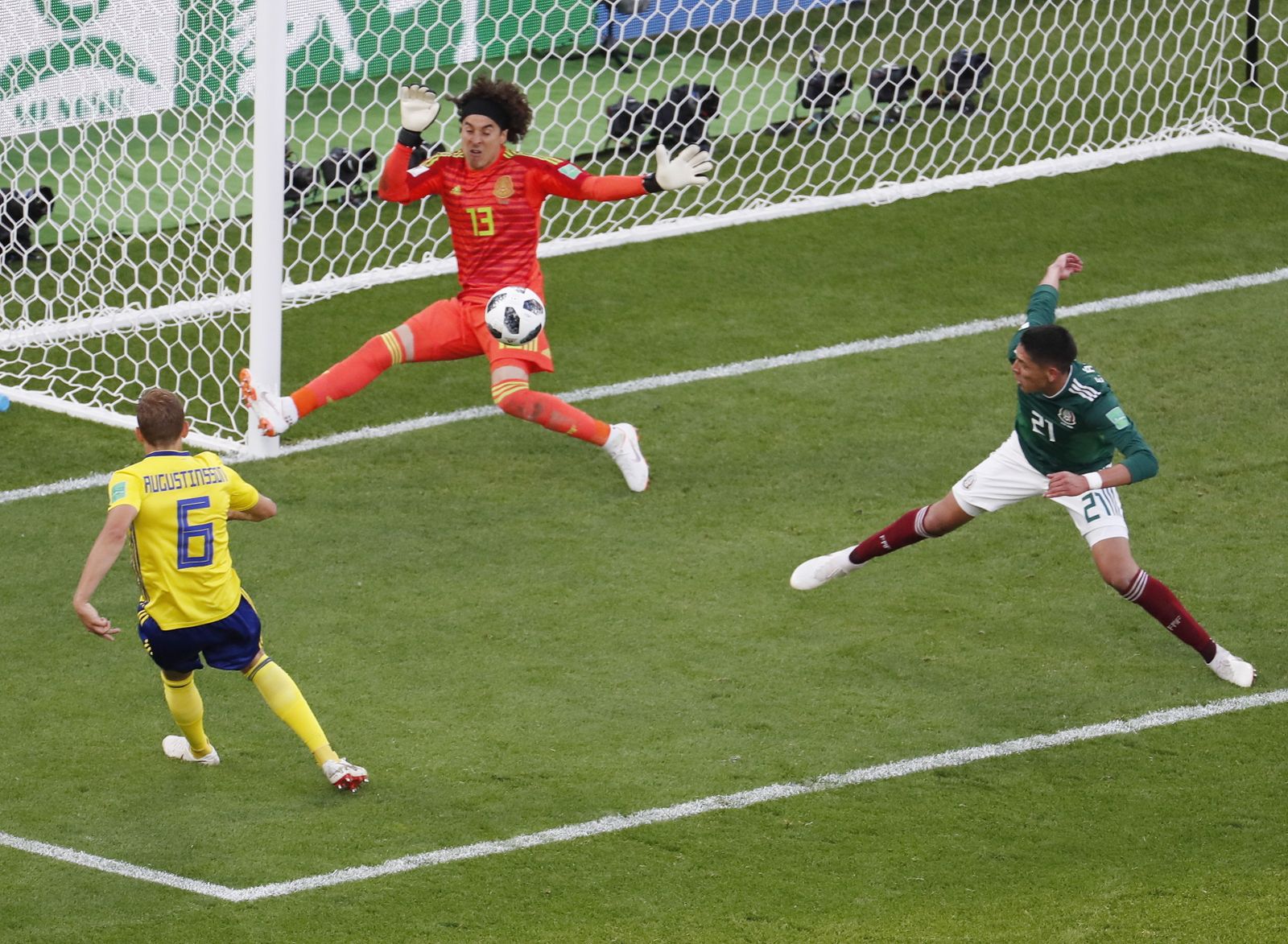 Las imágenes del México-Suecia