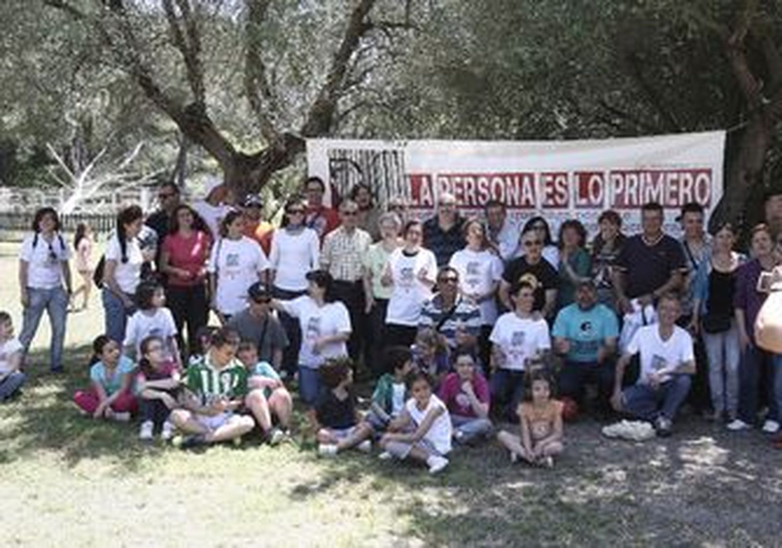 Fiesta de comunión en el Alamillo