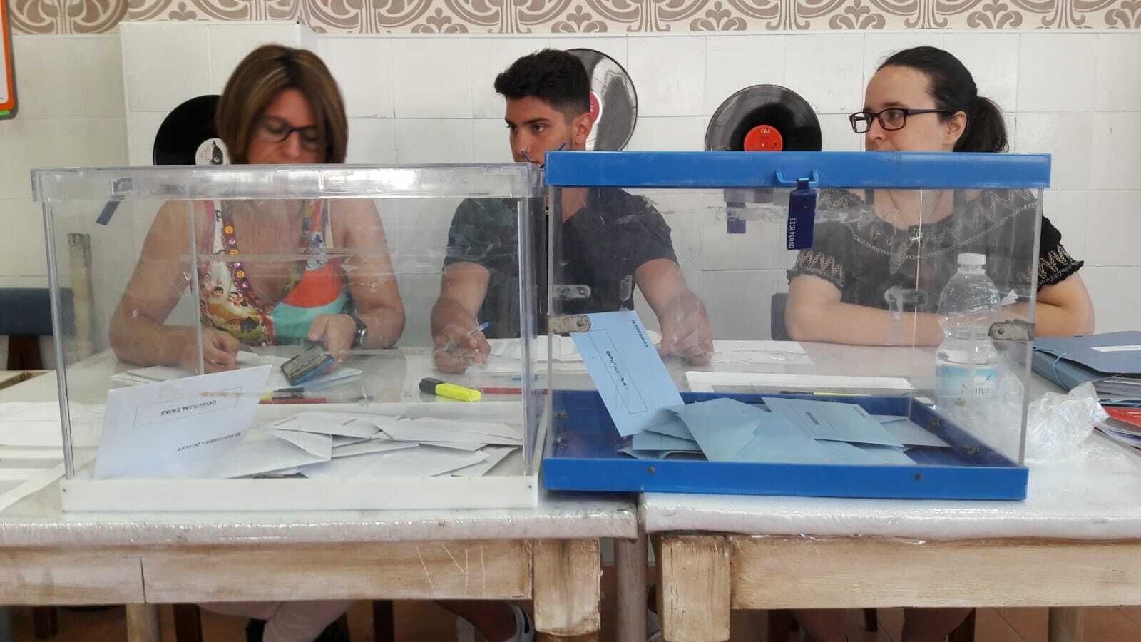 Las imágenes de la jornada electoral en Jerez