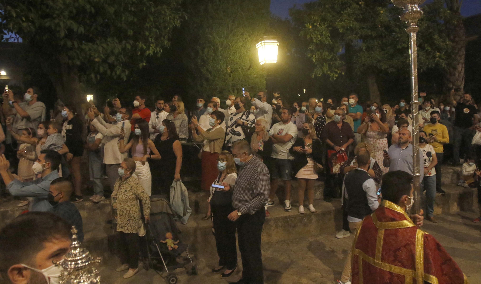 La salida extraordinaria del Señor de la Salud de Córdoba, en imágenes