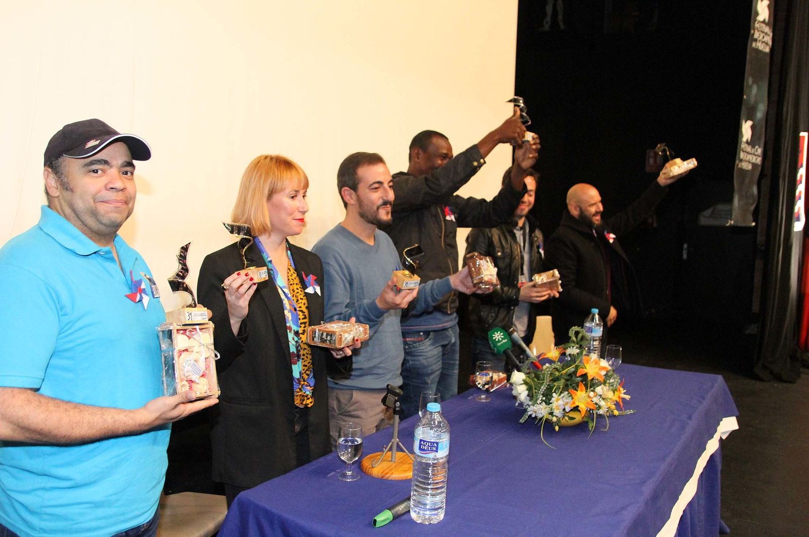 "El Piedra" visita la cárcel de Huelva, en imágenes