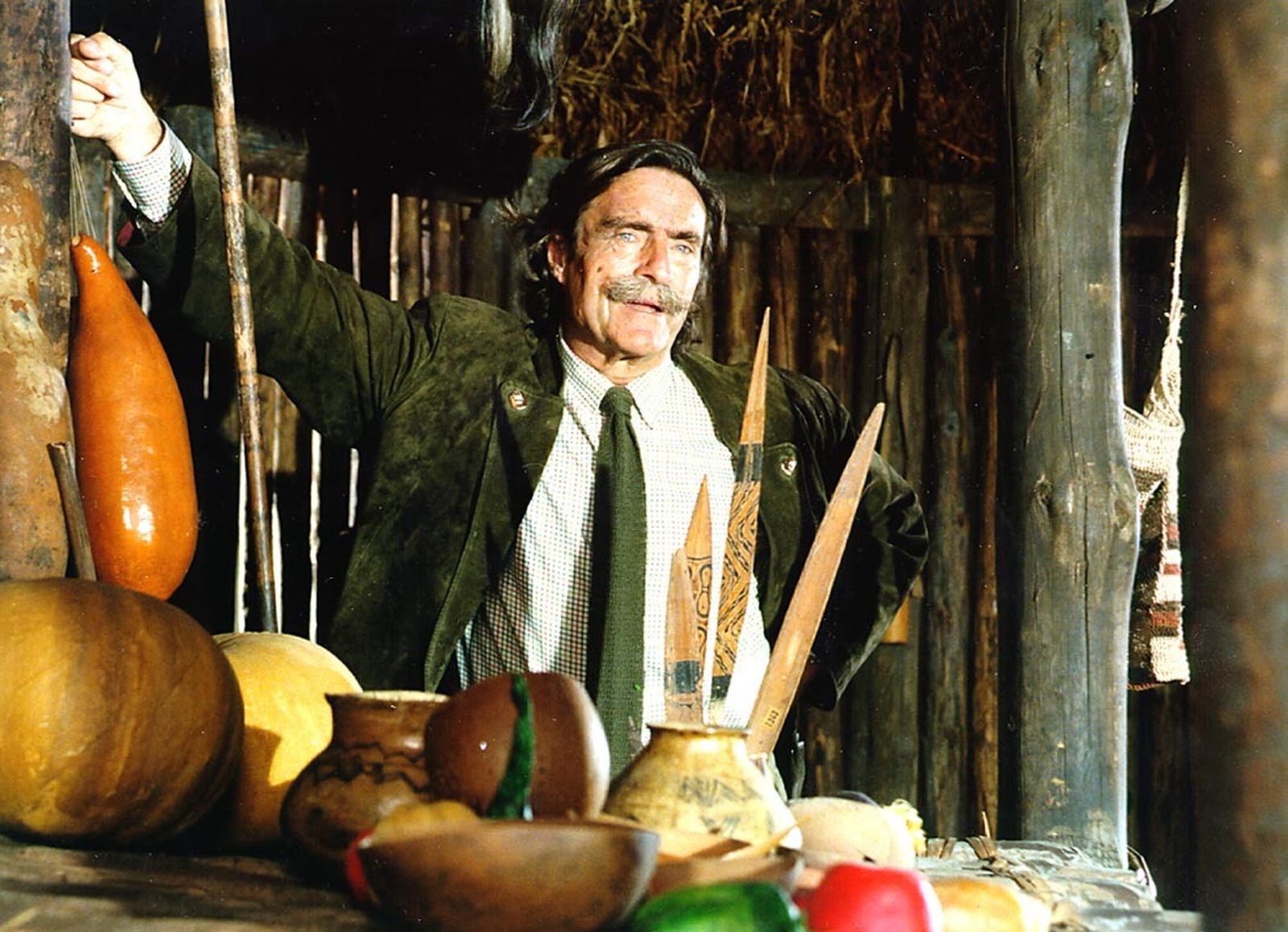 Miguel de la Quadra Salcedo, gran promotor de las expediciones de jóvenes a Iberoamérica siguiendo la estela de Colón.