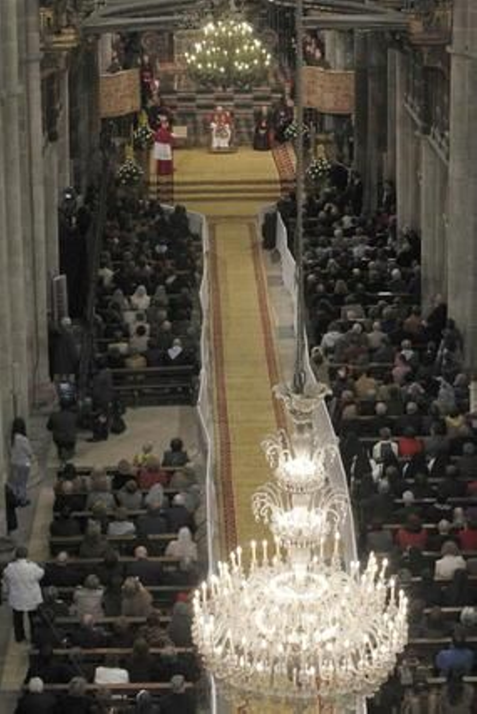 Ratzinger visita Santiago en su segunda visita a España como Pontífice. / EFE