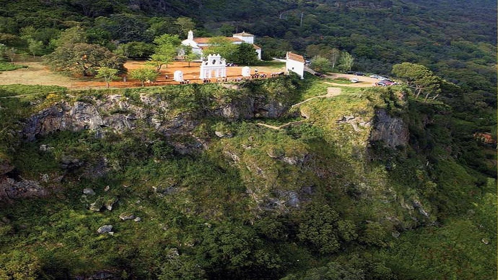 Peña Arias Montano, en Alájar