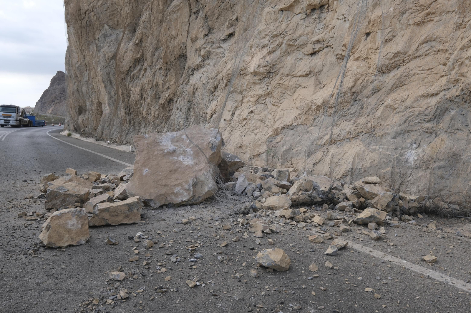 Desprendimiento en la Carretera de El Cañarete