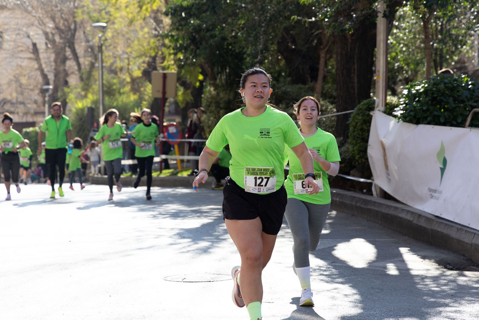Deporte y solidaridad se unen en la IV Carrera Popular IES San Juan Bosco, en imágenes