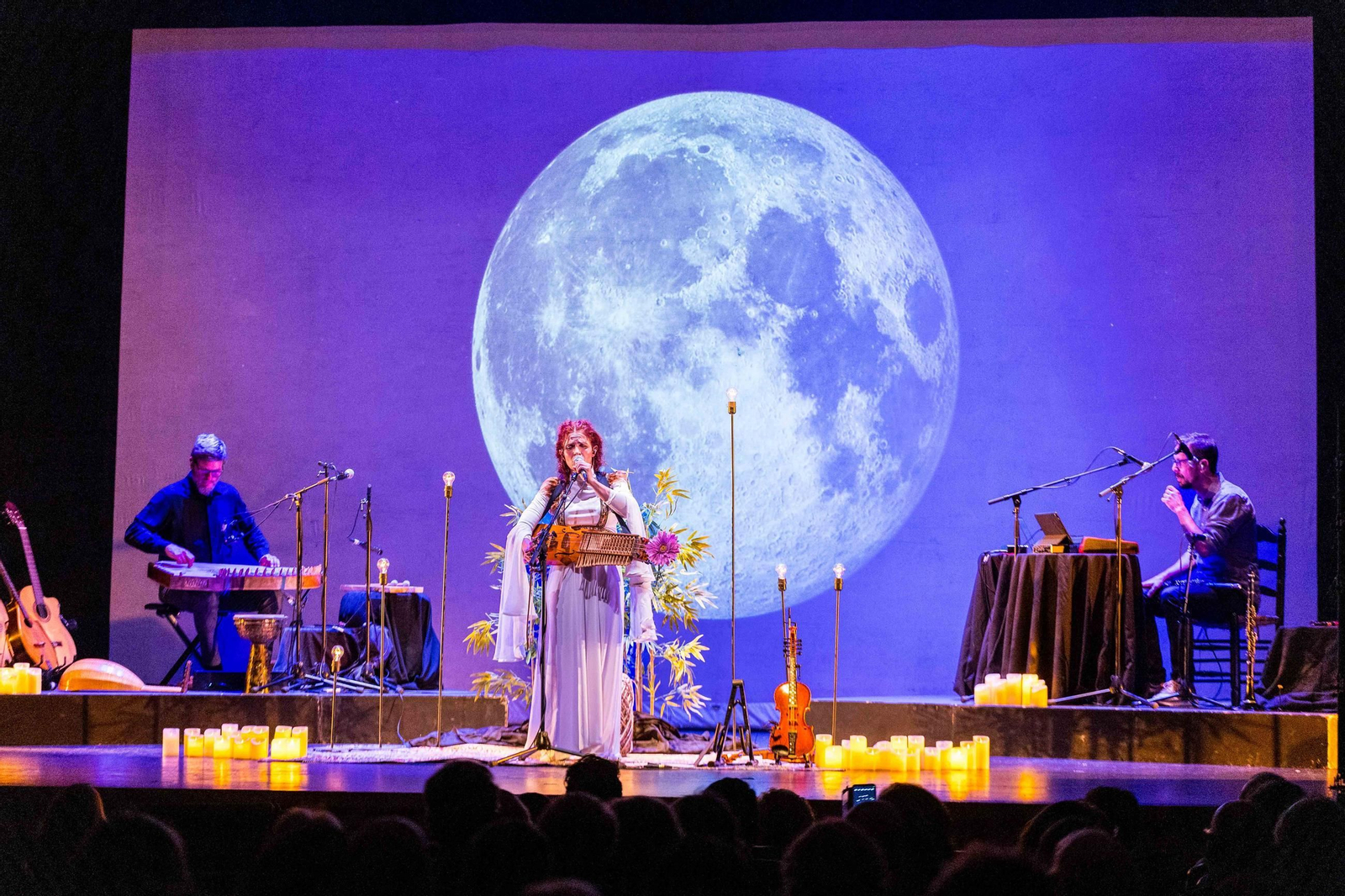 Concierto de Ana Alcaide en San Fernando