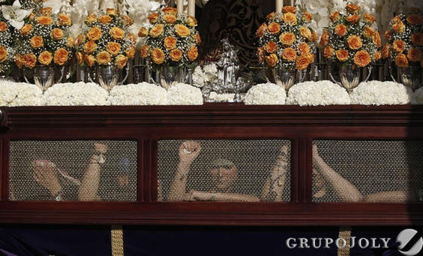 Las Tres Caídas de Algeciras

Foto: Erasmo Fenoy · Paco Guerrero