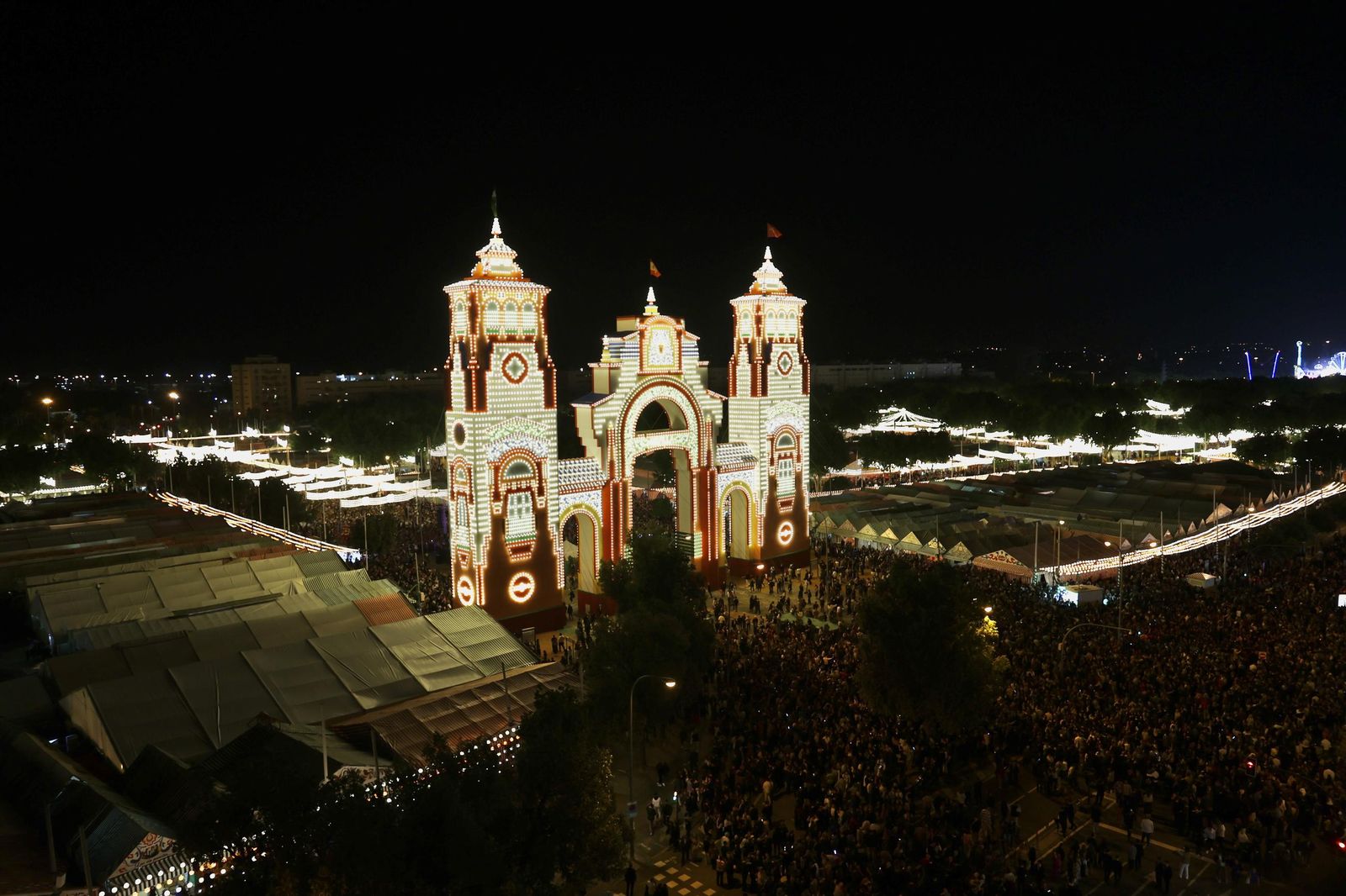 Alumbrao de la portada de Feria 2025