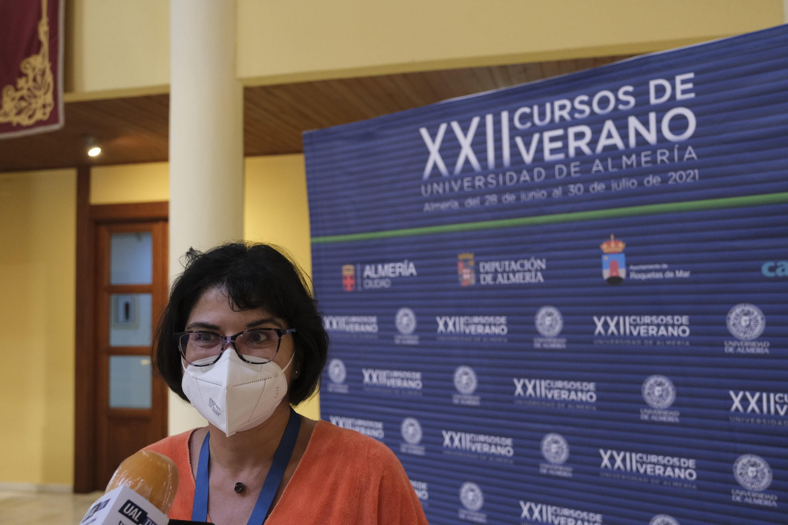 Fotogalería inicio XXII Cursos de Verano de la Universidad de Almería. Roquetas de Mar.