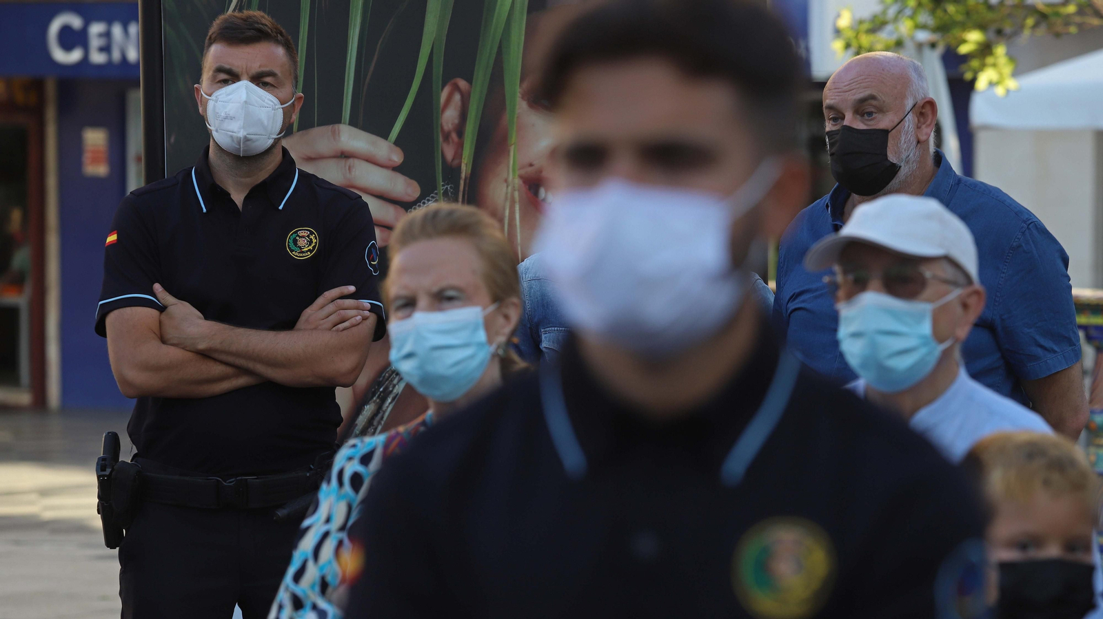 Fotos de la concentración en homenaje a José Luis Domínguez Iborra en Algeciras