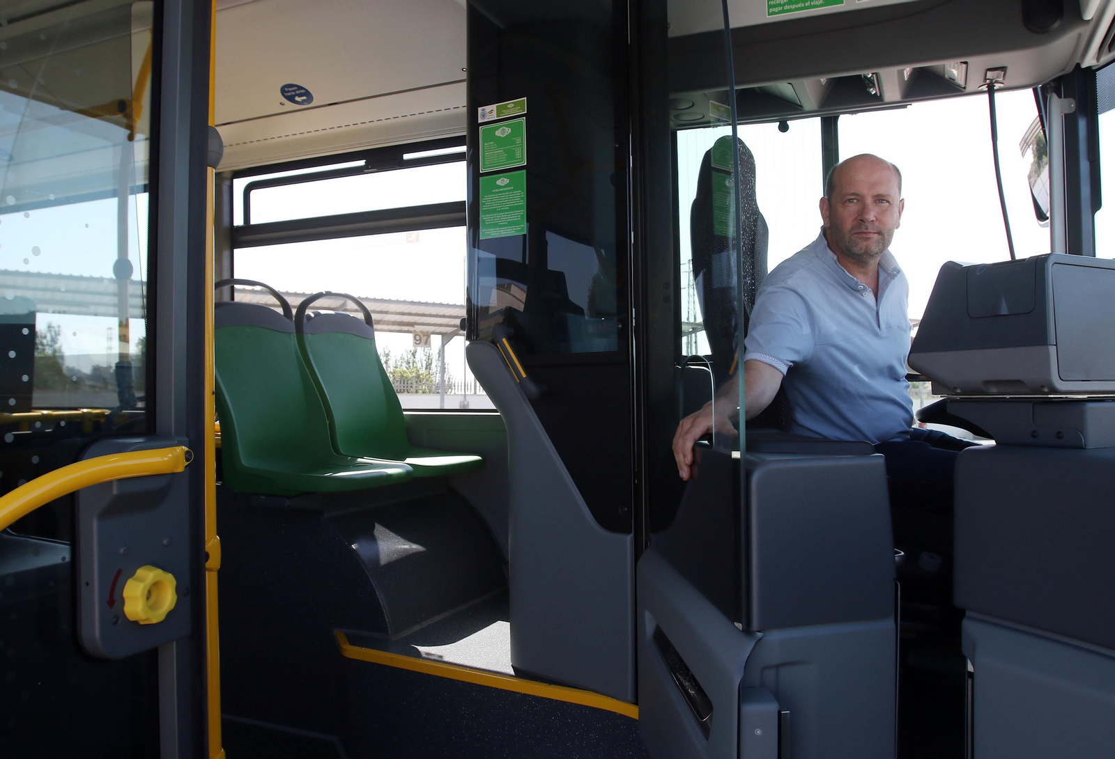 Conductor de autobús de Aucorsa.