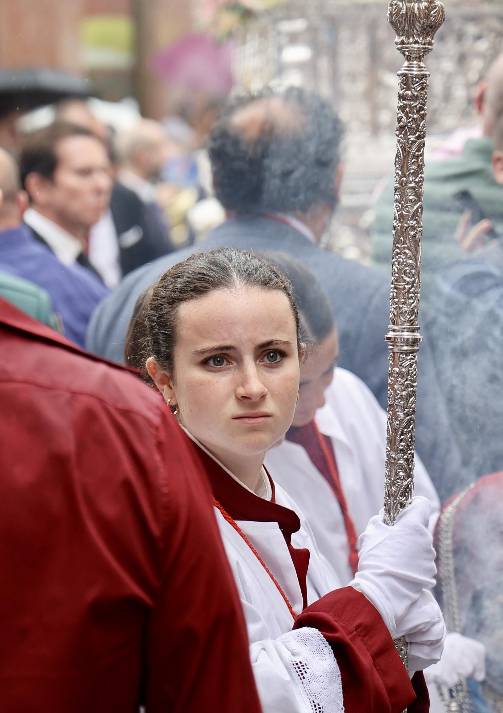 Los Desamparados del Parque Alcosa recorre el centro de Sevilla