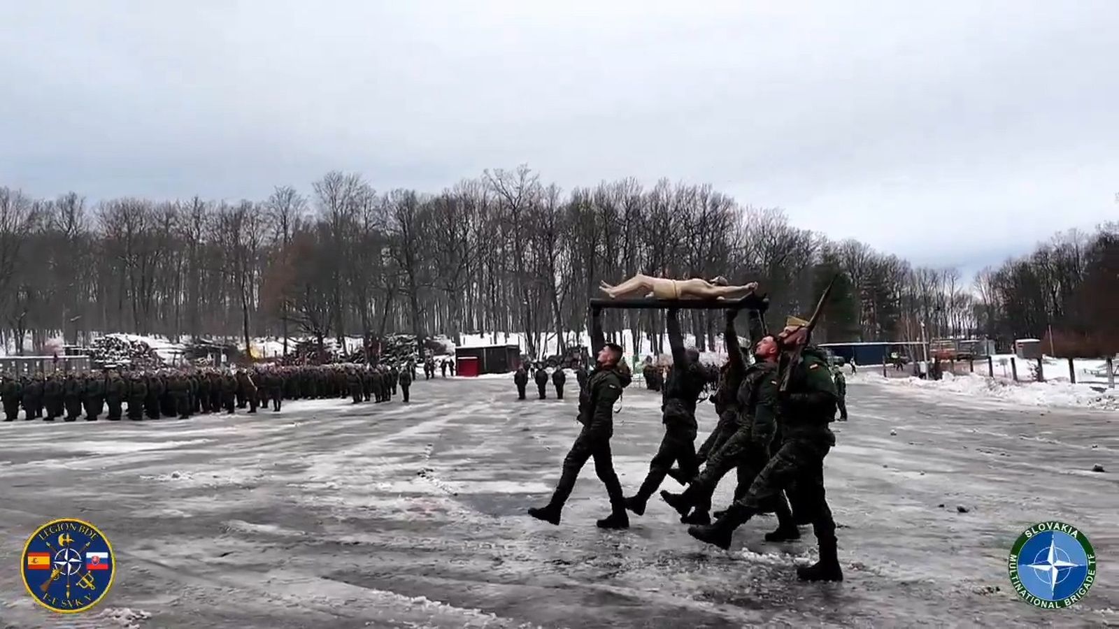A 3.000 kilómetros de Viator y termómetros bajo cero: la Legión conmemora la batalla de Edchera en Lest