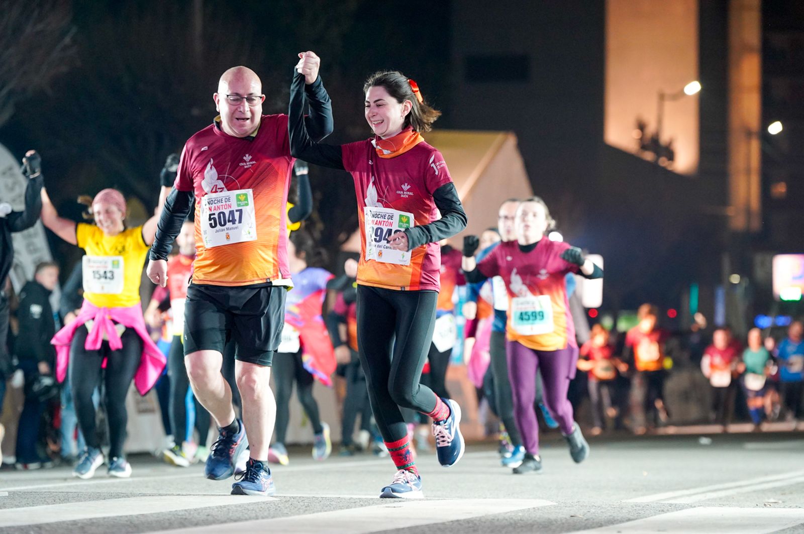 En imágenes: búscate en tu llegada a meta de la Carrera de San Antón 2026 (2)