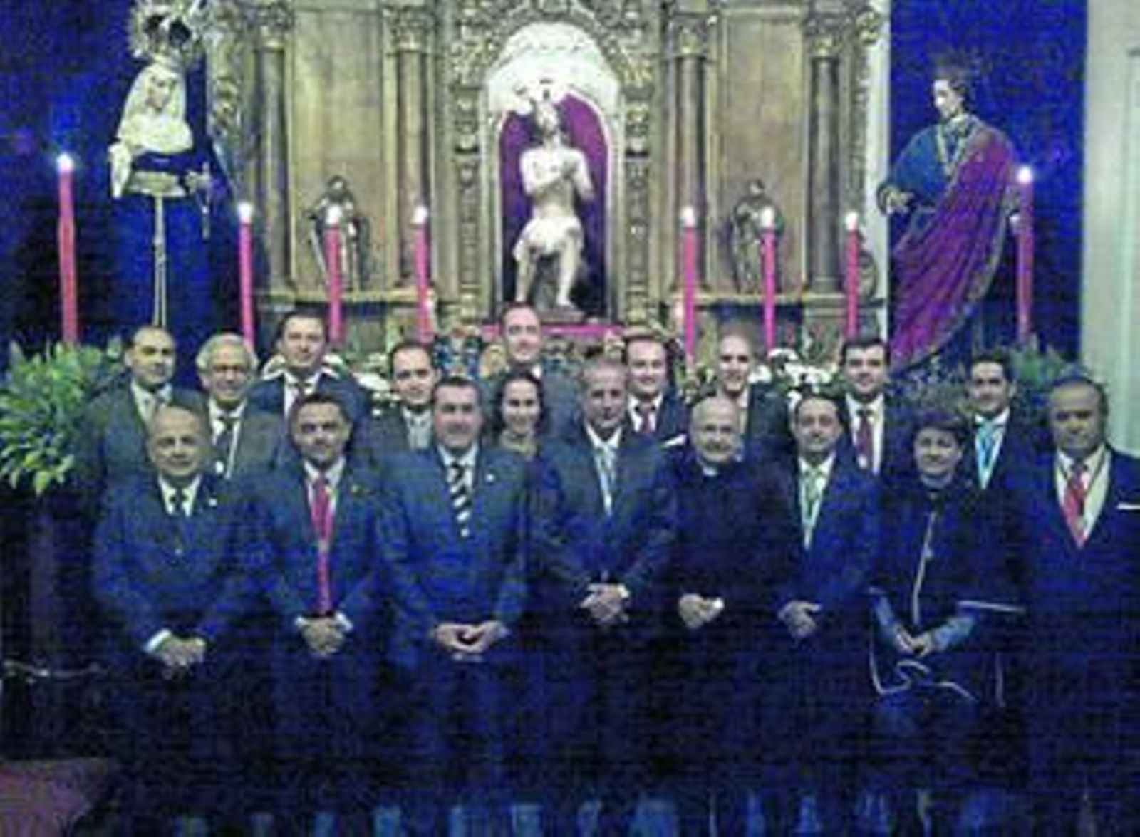 La nueva junta de gobierno tras la toma de posesión.