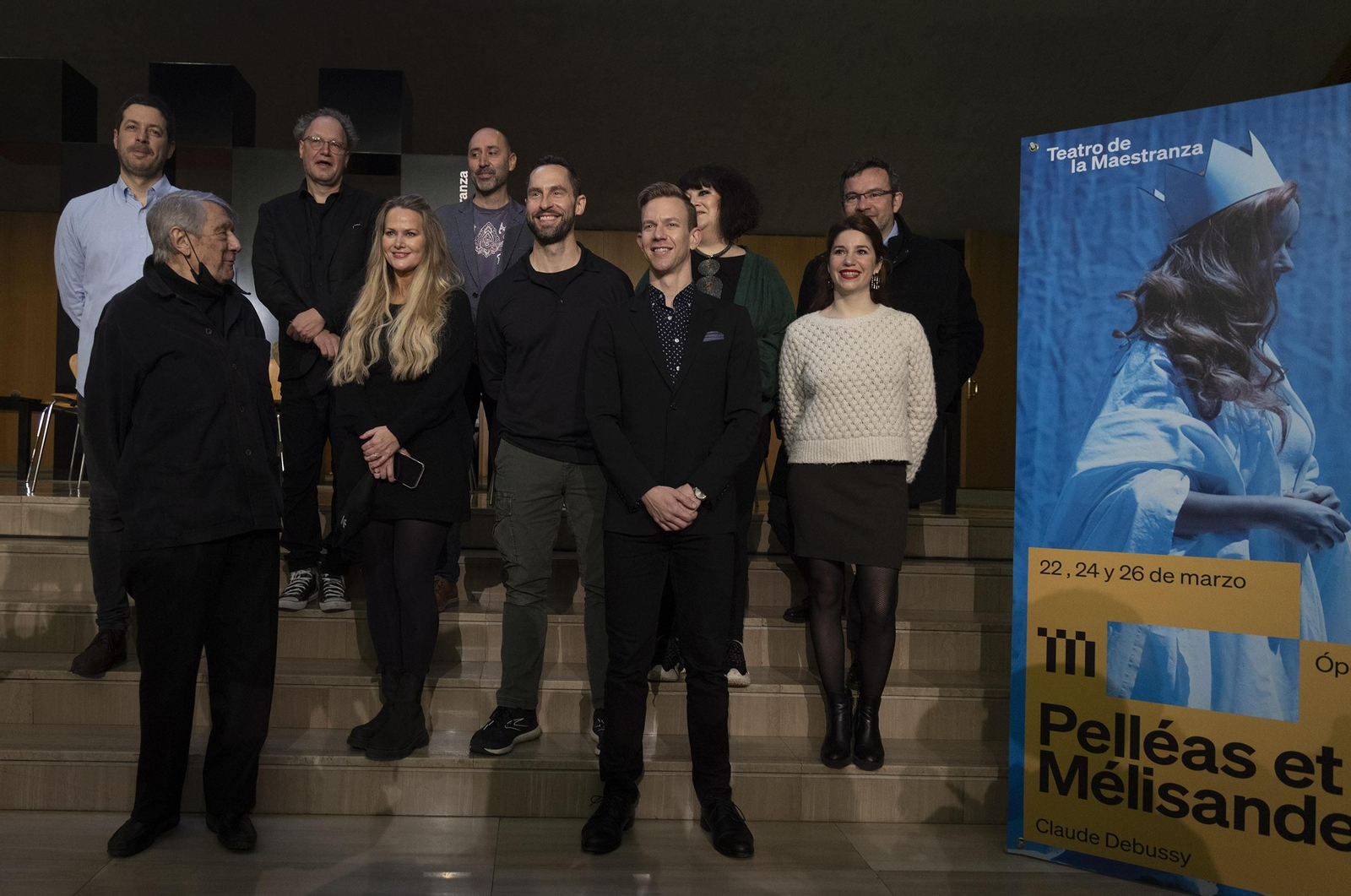 El elenco de ‘Pelléas et Mélisande’, en el Teatro Maestranza, donde presentaron la ópera a la prensa.