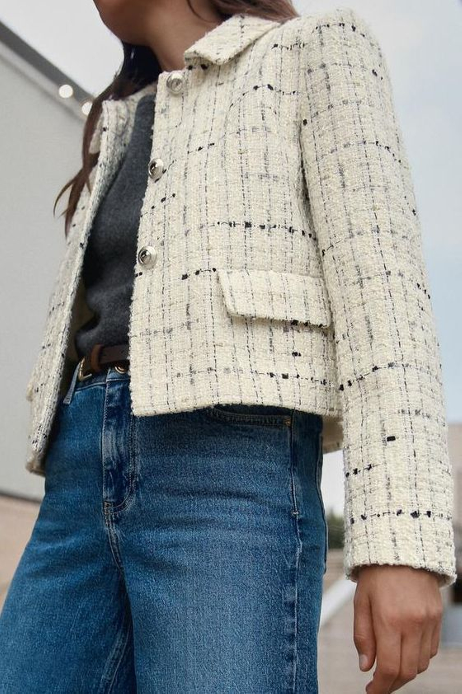 Chaqueta corta de Zara.