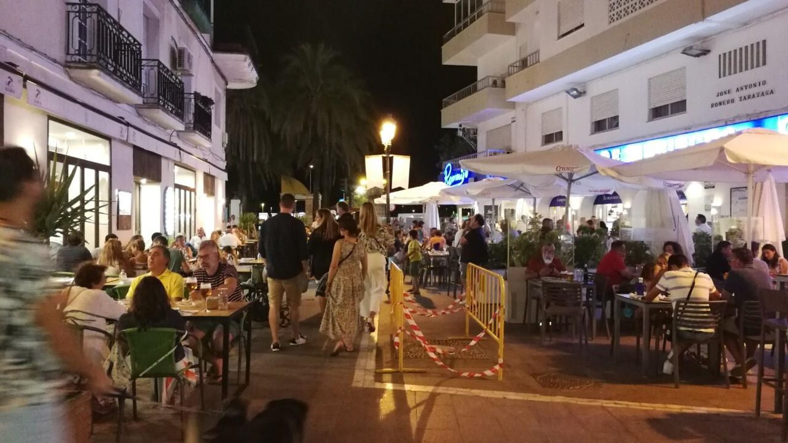 Una imagen de la plaza de La Herraría, donde se acaba de instalar una nueva terraza.