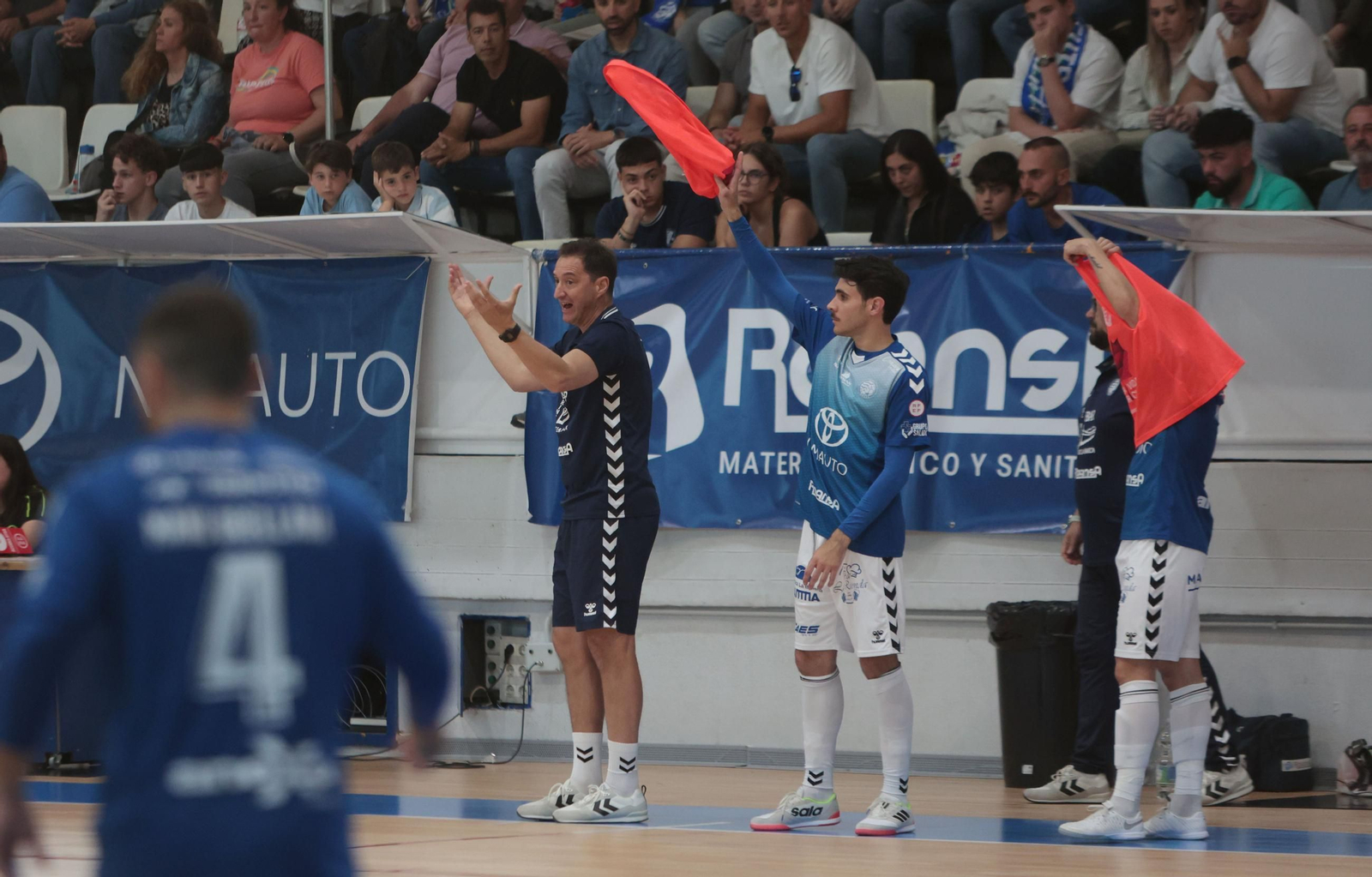 Imágenes del partido de Fútbol Sala entre el Xerez Toyota-Avanza Jaén en el polideportivo Ruiz-Mateos de Jerez