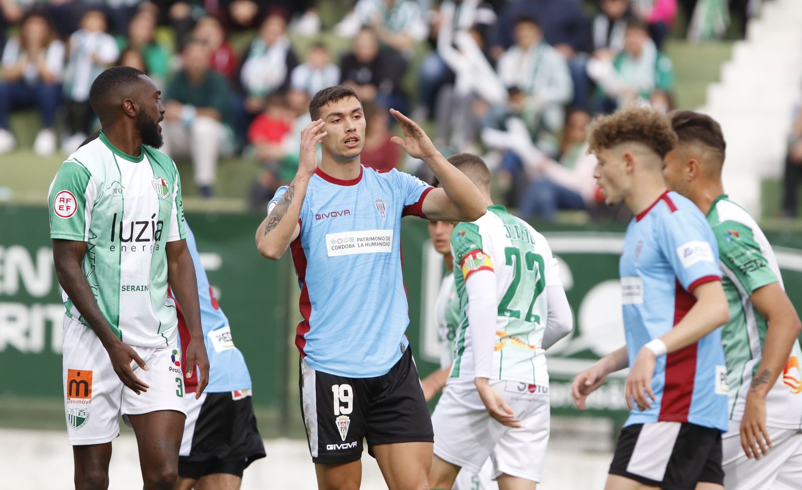La victoria del Córdoba CF ante el Antequera, en imágenes
