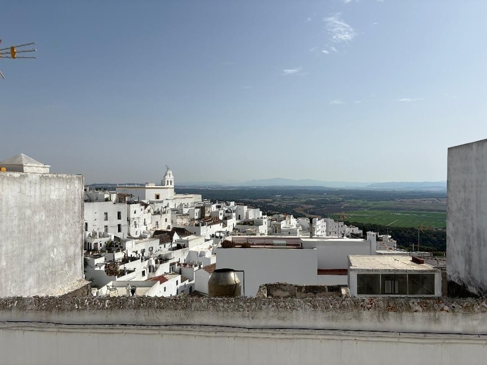 Vista de Vejer desde el balcón de la propiedad.