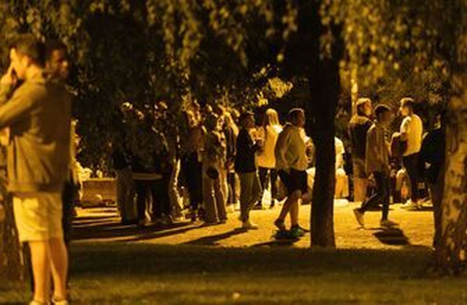 El PSOE muestra su preocupación por los casos de sumisión química en Granada y valora la "ágil" respuesta de gobiernos locales para combatir esta "lacra machista"