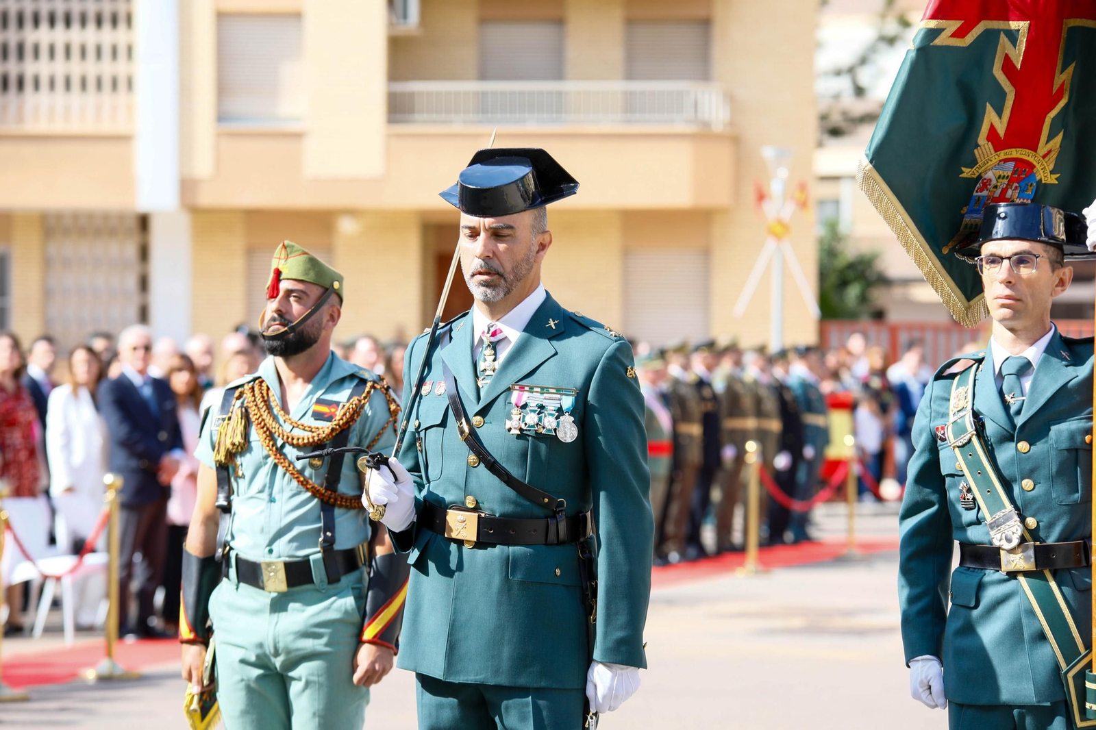Los actos de la Guardia Civil en honor a la Virgen del Pilar, en imágenes