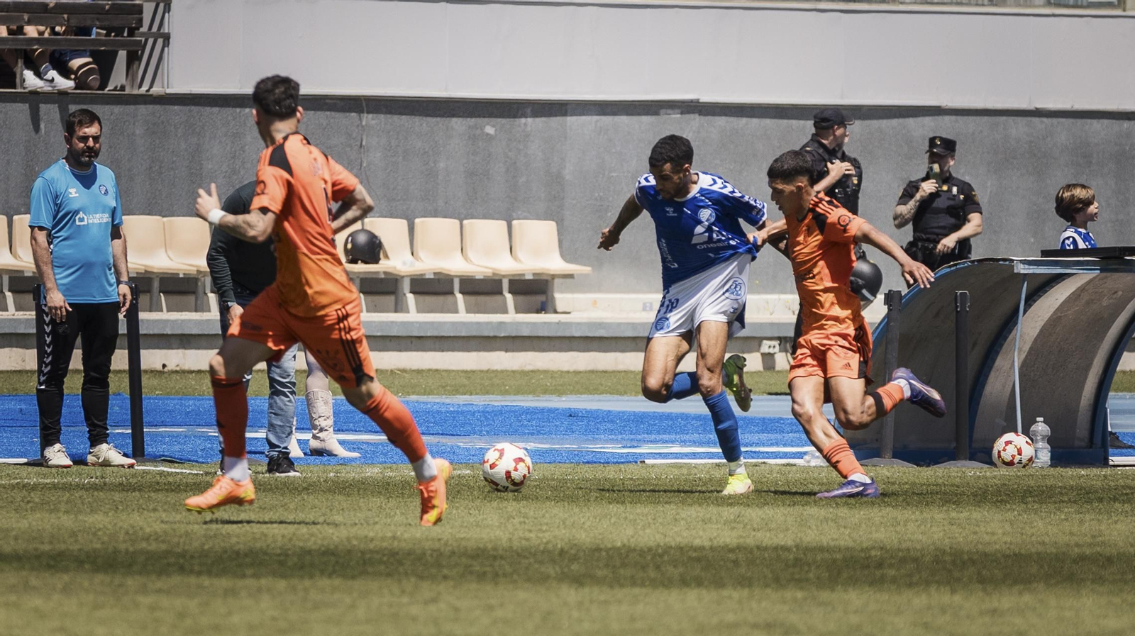 Las imágenes del derbi entre Xerez DFC y Xerez CD en Chapín